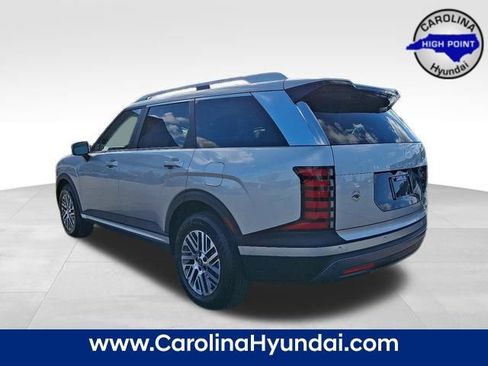 New 2026 Hyundai Palisade SEL image 3