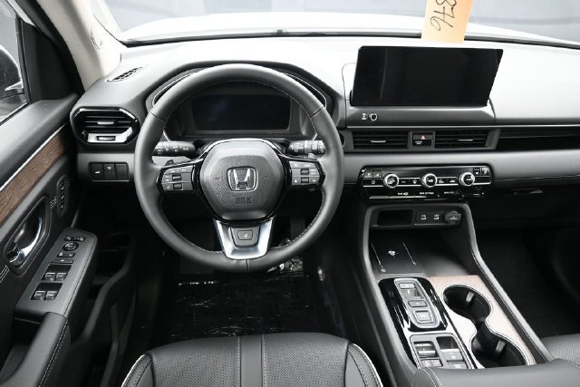 New 2026 Honda Pilot Elite image 12