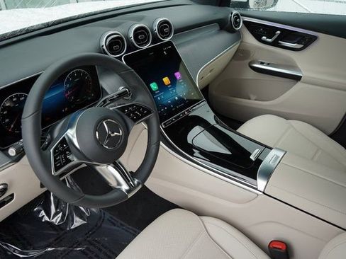 New 2026 Mercedes-Benz GLC 300 image 2