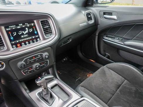 Used 2021 Dodge Charger R/T w/ Plus Group image 23