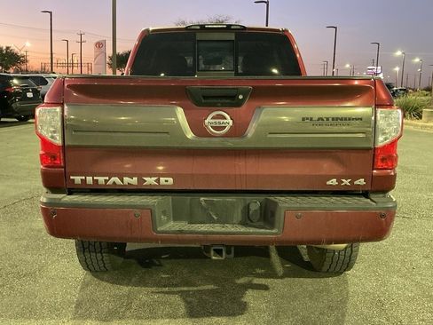Used 2018 Nissan Titan Platinum Reserve w/ Platinum Utility Package image 5