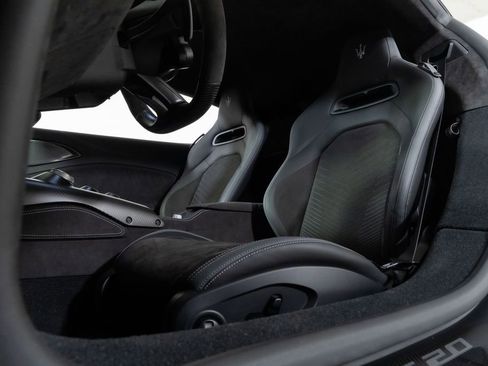 Used 2023 Maserati MC20 Coupe RWD image 5