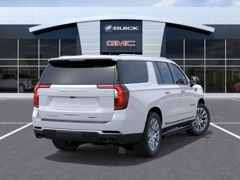 New 2026 GMC Yukon XL Denali w/ Denali Reserve Package AWD/4WD image 4