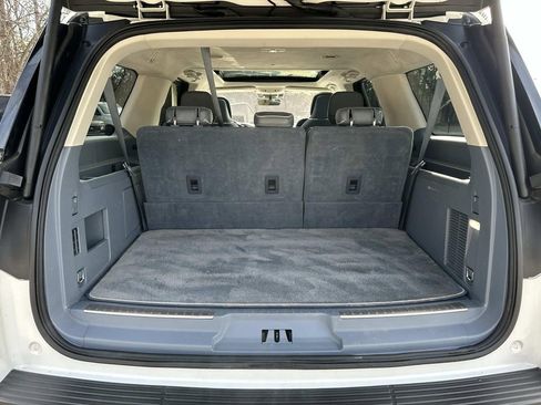 Used 2020 Lincoln Navigator L Black Label w/ Cargo Convenience Package image 19