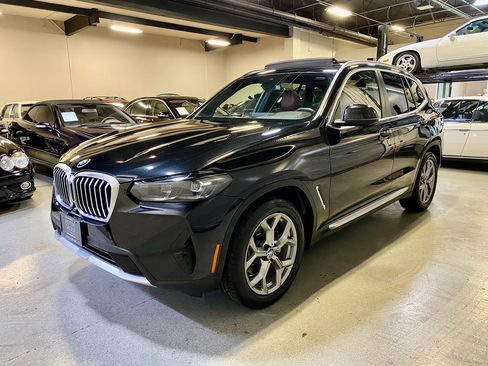 Used 2022 BMW X3 sDrive30i w/ Convenience Package RWD image 2