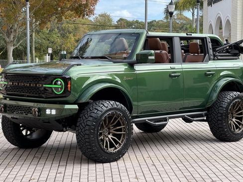 Used 2023 Ford Bronco Wildtrak AWD/4WD image 15
