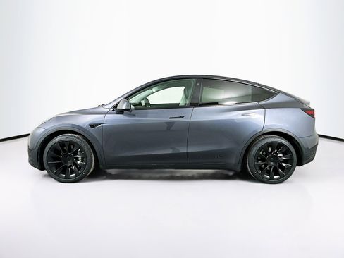 Used 2021 Tesla Model Y Long Range image 4