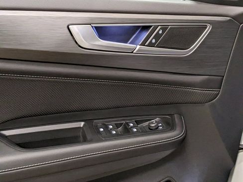 New 2026 Volkswagen Atlas Cross Sport SE image 10