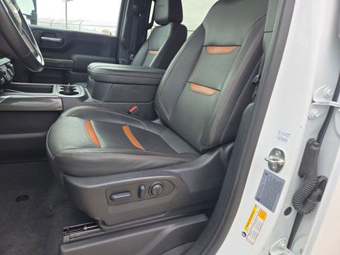 Used 2023 GMC Sierra 3500 AT4 w/ AT4 Preferred Package AWD/4WD image 23