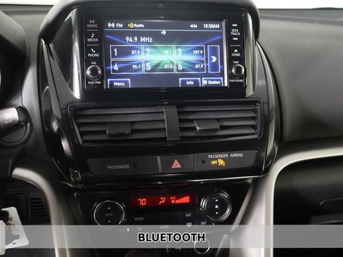 Used 2024 Mitsubishi Eclipse Cross ES AWD/4WD image 4