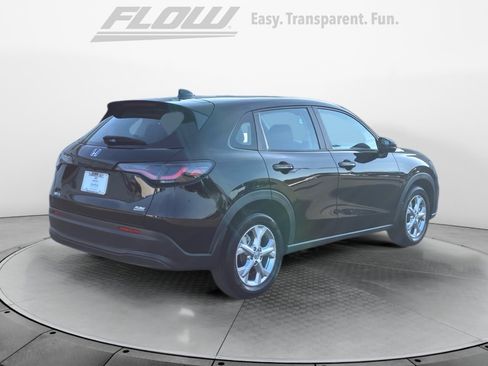 Certified 2024 Honda HR-V LX image 7