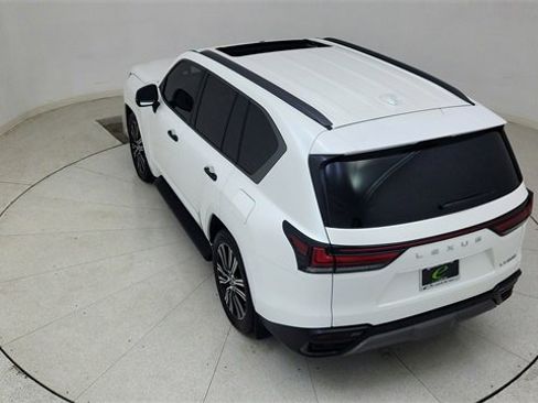 Used 2023 Lexus LX 600 4WD w/ Luxury Package image 83