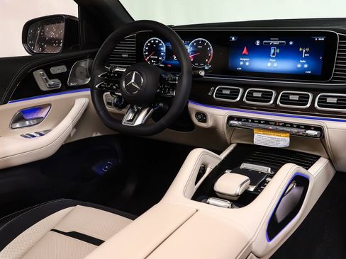 New 2026 Mercedes-Benz GLE 53 AMG 4MATIC Coupe image 12