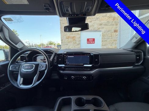 Used 2024 GMC Sierra 1500 SLT AWD/4WD image 25
