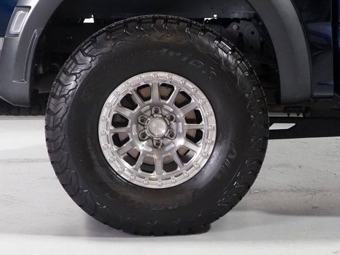 Used 2022 Ford F150 Raptor w/ Raptor 37 Performance Package AWD/4WD image 55