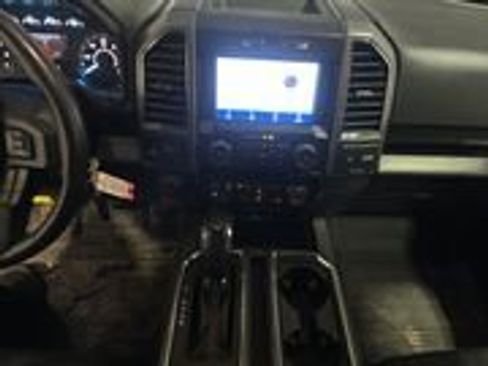 Used 2020 Ford F150 XLT w/ Equipment Group 302A Luxury image 5