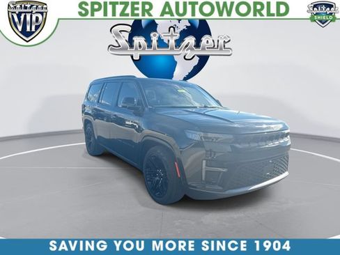 Used 2026 Jeep Grand Wagoneer Limited AWD/4WD image 2