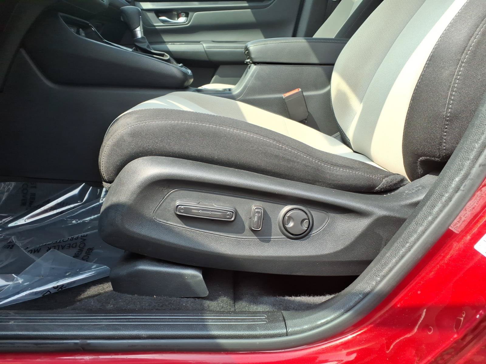 Certified 2023 Honda CR-V EX image 30