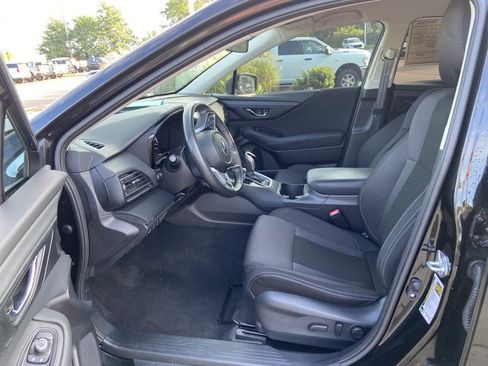 Used 2023 Subaru Outback Premium AWD/4WD image 34