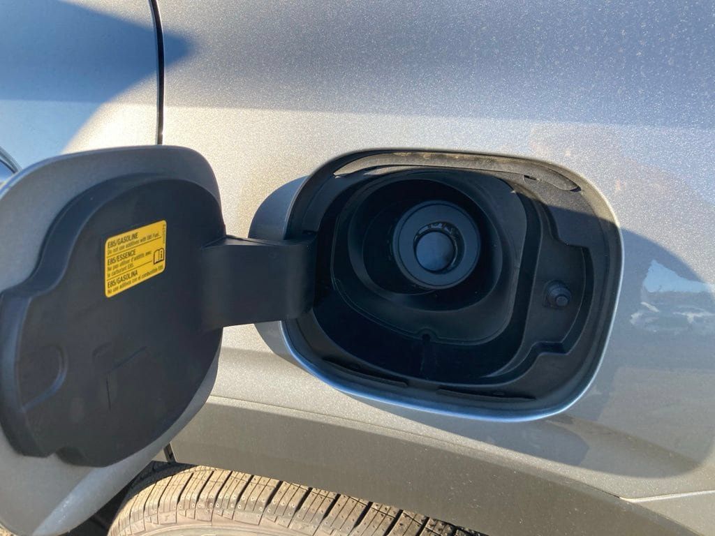 New 2026 Chevrolet Trax ACTIV w/ Sunroof Package FWD image 31