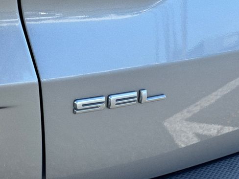 Used 2021 Ford Escape SEL w/ Technology Package FWD image 28