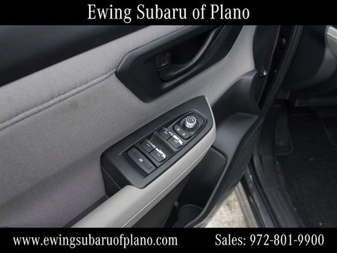 Used 2025 Subaru Forester Premium AWD/4WD image 4