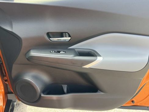 Used 2023 Nissan Kicks SR w/ SR Premium Package FWD image 23