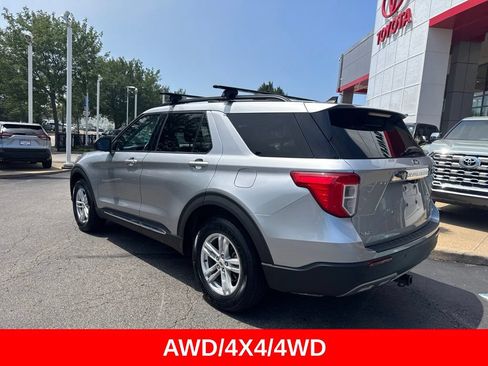 Used 2022 Ford Explorer XLT w/ Equipment Group 202A AWD/4WD image 5