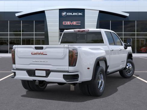New 2026 GMC Sierra 3500 Denali Ultimate AWD/4WD image 4