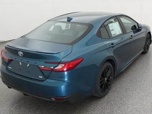 New 2026 Toyota Camry SE image 8