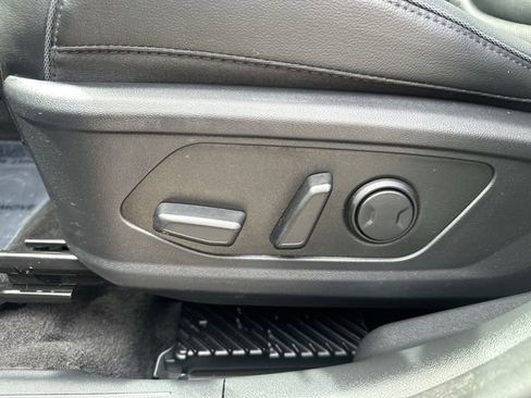 Used 2025 Hyundai Tucson Limited AWD/4WD image 30