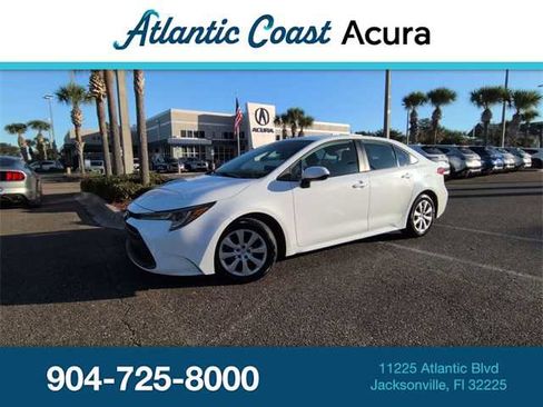 Used 2023 Toyota Corolla LE image 1