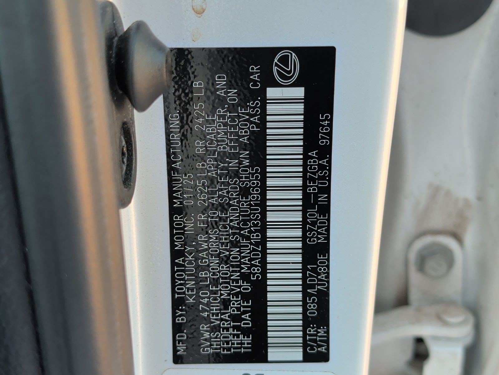 Used 2025 Lexus ES 350 w/ Premium Package FWD image 31