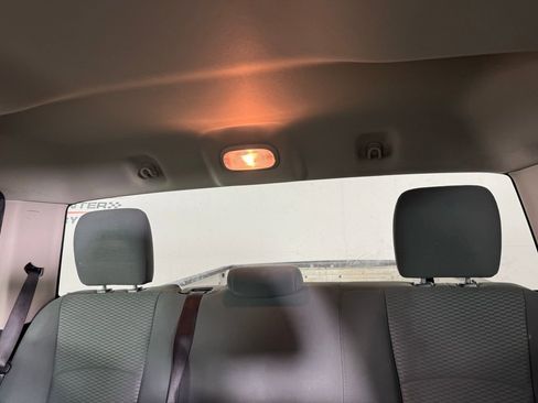 Used 2018 RAM 2500 Tradesman w/ Chrome Appearance Group image 4