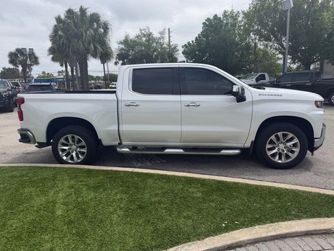 Used 2021 Chevrolet Silverado 1500 LTZ w/ LTZ Premium Package image 3