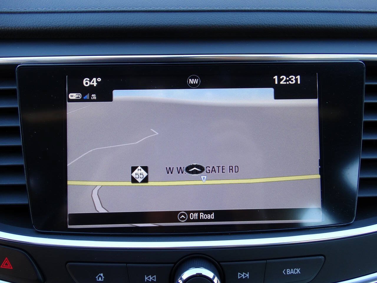 Used 2018 Buick LaCrosse Premium w/ Sun and Shade Package FWD image 4