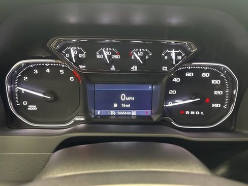 Used 2022 GMC Sierra 1500 SLT w/ SLT Premium Package image 14