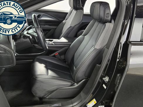 Used 2024 Cadillac Lyriq Tech AWD/4WD image 26