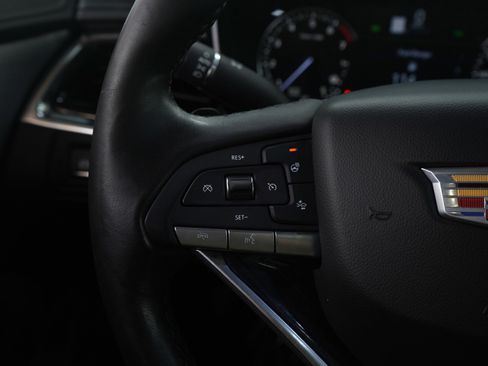 Used 2020 Cadillac XT6 Premium Luxury image 24