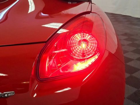 Used 2009 Pontiac Solstice GXP w/ Club Sport Package image 66