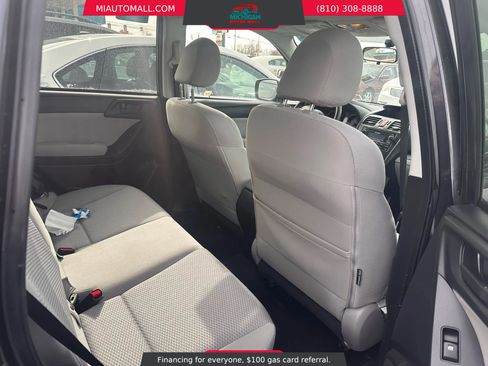Used 2015 Subaru Forester 2.5i Premium w/ All-Weather Package image 13