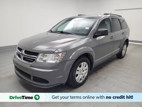 Used 2020 Dodge Journey SE image 1