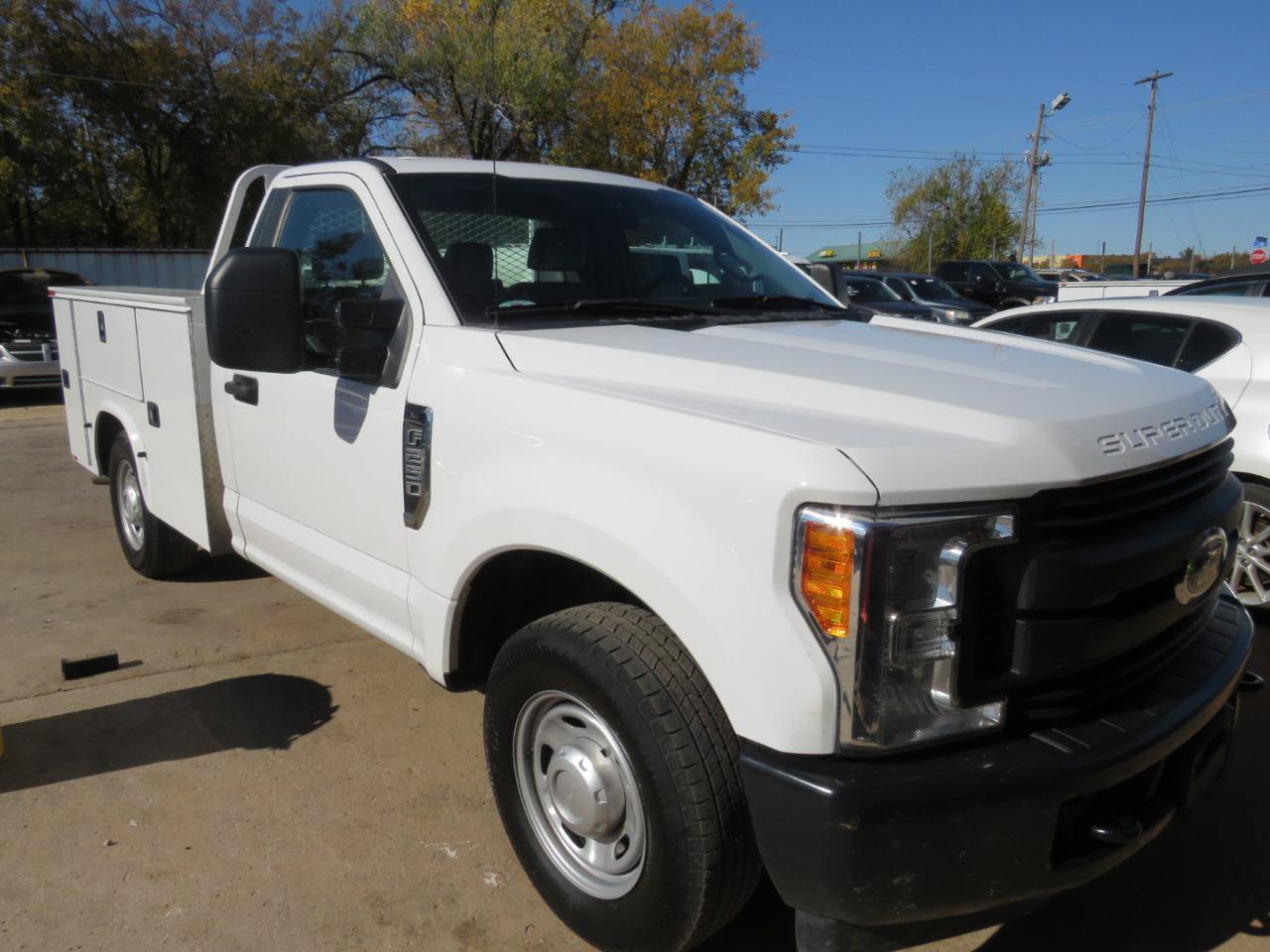 Used 2017 Ford F250 XL RWD image 3