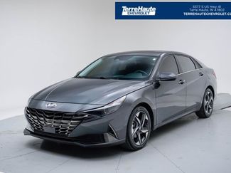 Used 2022 Hyundai Elantra SEL w/ Convenience + Premium Package video 1