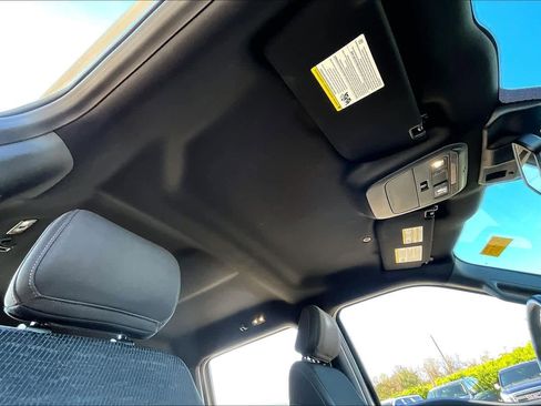 Used 2021 Ford F150 XLT w/ Equipment Group 302A High image 13