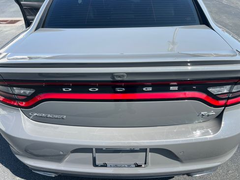 Used 2017 Dodge Charger R/T w/ Plus Group RWD image 18
