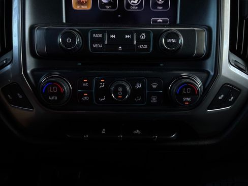 Used 2018 Chevrolet Silverado 1500 LT w/ All Star Edition AWD/4WD image 29