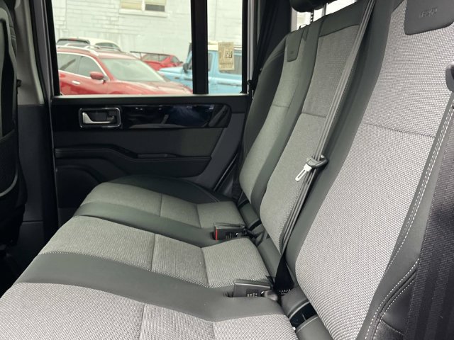Used 2026 INEOS Grenadier Station Wagon AWD/4WD image 25