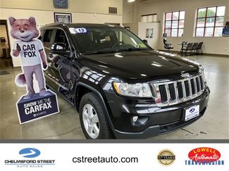 Used 2013 Jeep Grand Cherokee Laredo w/ Laredo E Group image 1