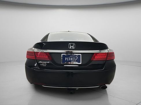 Used 2015 Honda Accord EX-L image 5